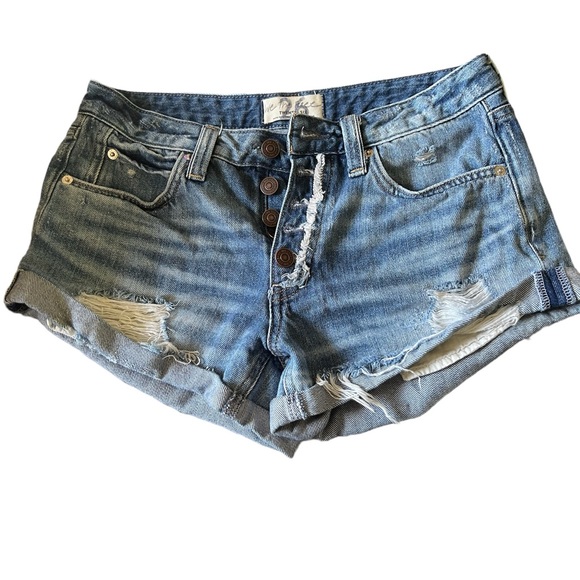We The Free Pants - We The Free Romeo Rolled Cut Off Distressed Short Size 26